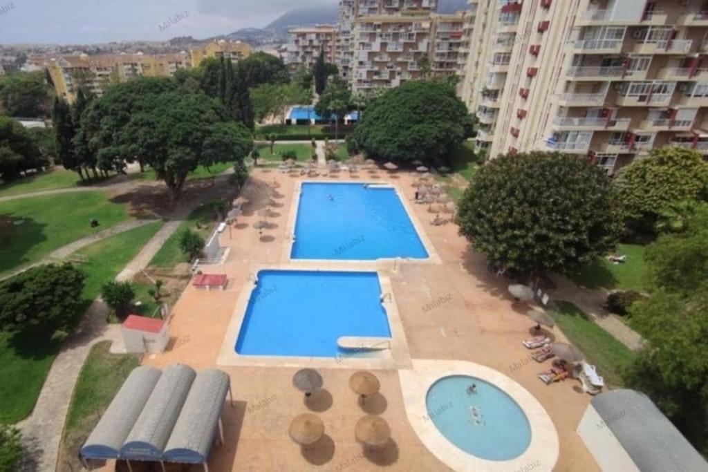 Malabiz Home Piscina Terraza Con Vistas Y Playa Benalmadena Luaran gambar